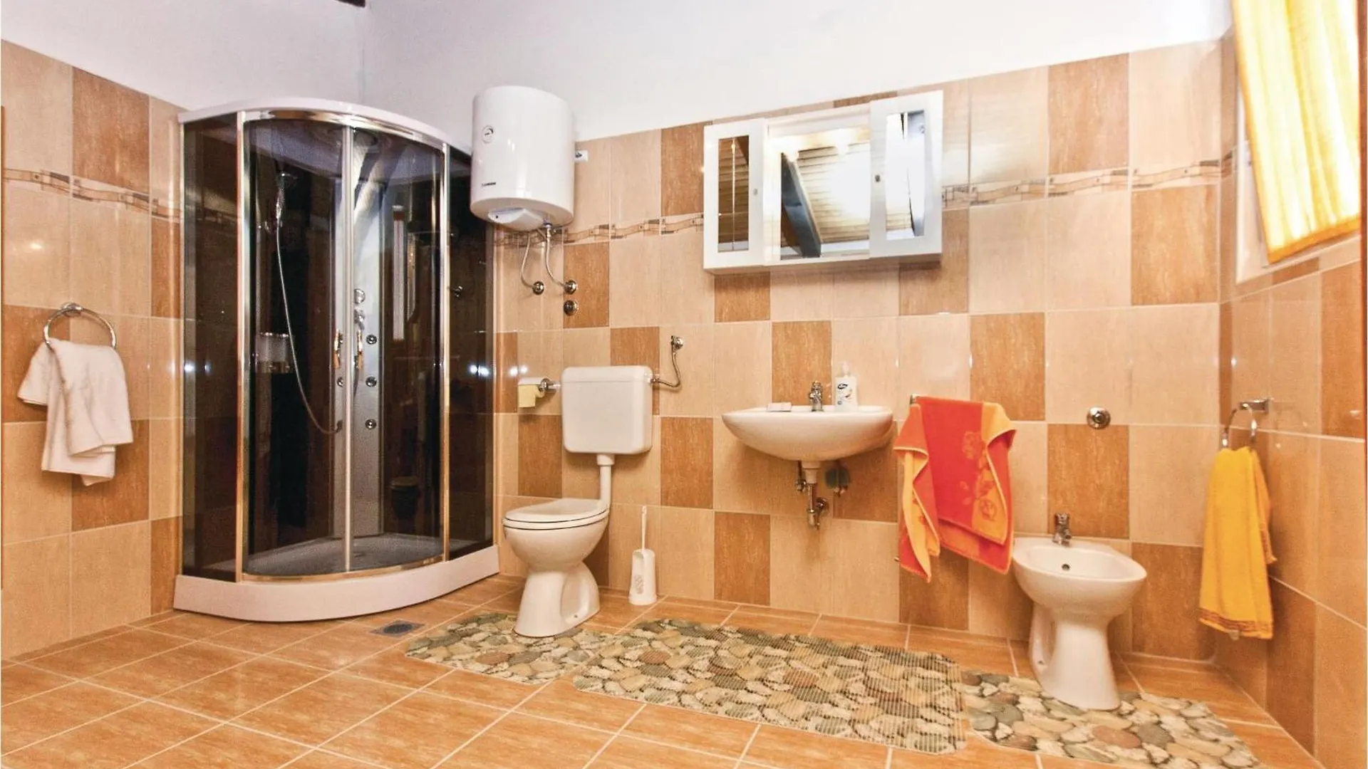 Vakantiehuis Beautiful Home In Stifanici With Kitchen Kroatië